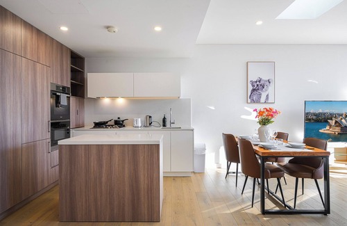 Zetland Apartment | Waterloo 2Br town close to Train/Shopping/Hospital