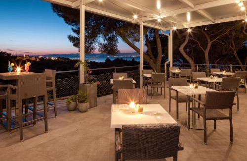 Supetar Resort | Waterman Beach Village