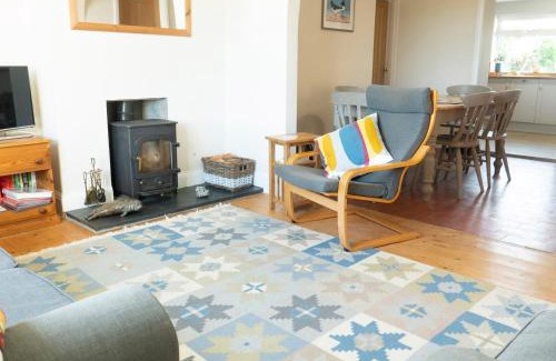 St Brides House | Waters Edge