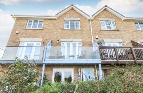 Wyke Regis House | Waters Edge