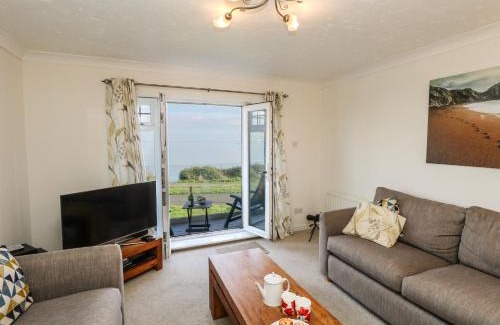 Wyke Regis House | Waters Edge
