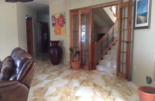 Montego Bay House | Waters Edge Guest House