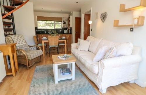 Little Petherick House | Waterside Cottage