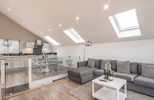 Rastrick Cottage | Waterside Lodge Fifteen - UK36708