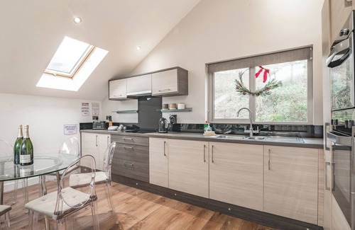 Rastrick Cottage | Waterside Lodge Fourteen - UK36707