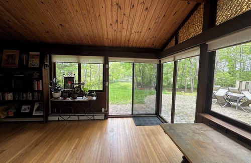 Center Moriches House | Waterside Pine Haven- Close to the Hamptons