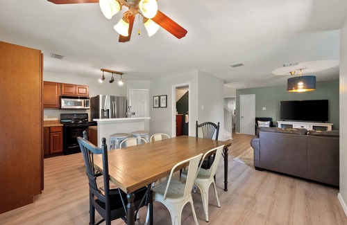 Cayuga House | Waterview Lake House on Richland Chambers