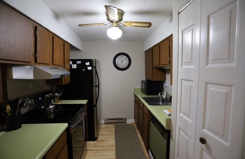 Waterville Valley Condo | Waterville Valley Pet Friendly Vacation Condo close to Community Center! (WHB16V)