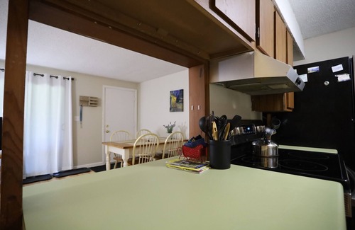 Waterville Valley Condo | Waterville Valley Pet Friendly Vacation Condo close to Community Center! (WHB16V)