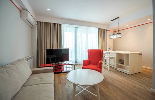 Mamaia-Sat Apartment | Wave 1 Promenada Apartments