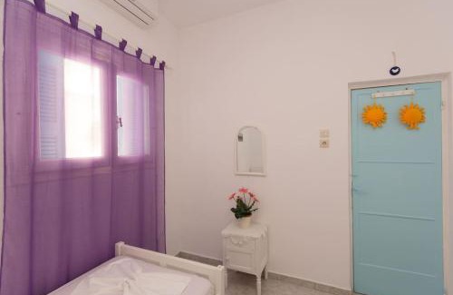 Molos House | Wave Lullaby, Peaceful Beachfront Retreat in Paros