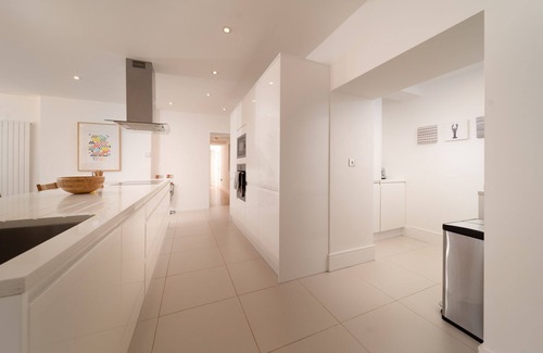 Oare Apartment | Wave View, a 3 bedroom seaside apartment in Lynmouth