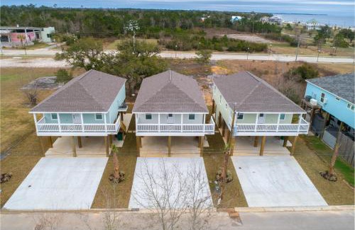 Waveland House | Waveland Beach Cottages
