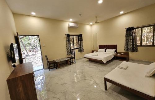 Gorai Hotel | Wavelash Beach Resort