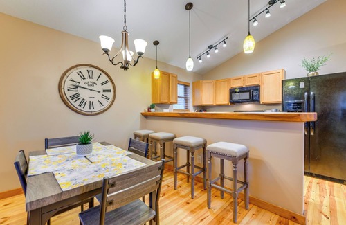 Waynesville Cabin | Waynesville Cabin Rental w/Mountain Views
