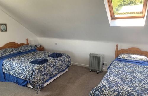 Bromham House | Wayside B&B