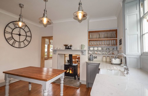 Craven Arms Cottage | Wayside House