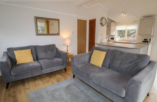 Craven Arms Cottage | Wayside Lodge