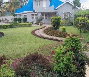 Zanzibar Town Apartment | We Call it Home - Bububu Villa