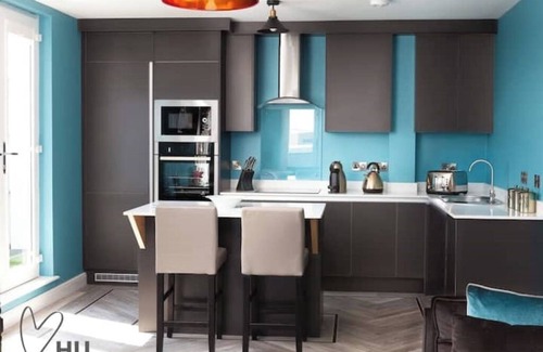 Hull Apartment | We Love HU -Sky Marina Suite