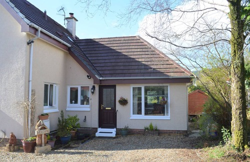 Innellan Apartment | Weatheroak Studio Annexe, great value for money, sleeps 2.