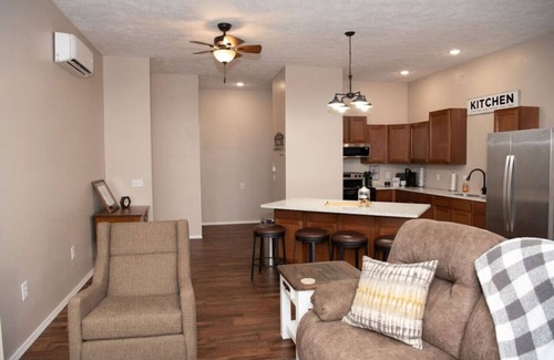 Mansfield Apartment | Weaver Loft! Downtown Mansfield