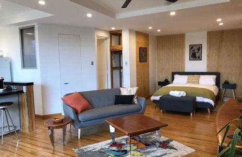 Seddon House | Wedgetaildown