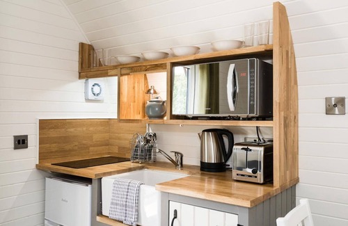 Falkirk Cabin | Weedingshall Lodges