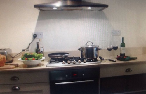 Caragh Lake House | WEEK 30 JULY - 6 AUG AVAILABLE Unique Home overlooking Caragh Lake 8-10P