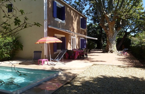Saint-Laurent-d'Aigouze House | Weekly rental of a villa in the small Camargue with heated swimming pool.