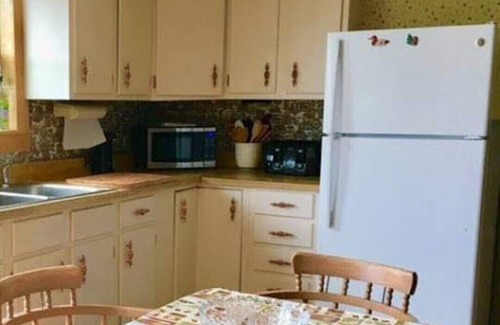 Jonesboro House | Weekly private house rental with access to ATV trail