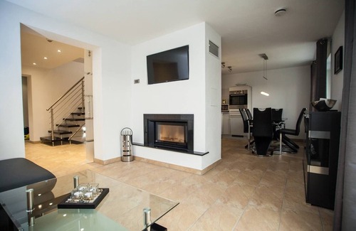 Prossen House | Weinberghaus Prossen, Exclusive house with view, fireplace, whirlpool and sauna