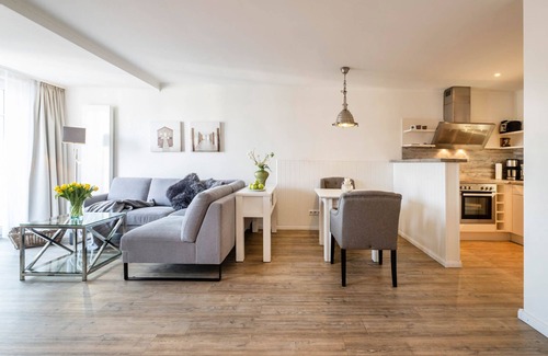 Busum Apartment | Weisse Villa - Apartment for 2 persons at the harbor of Büsum