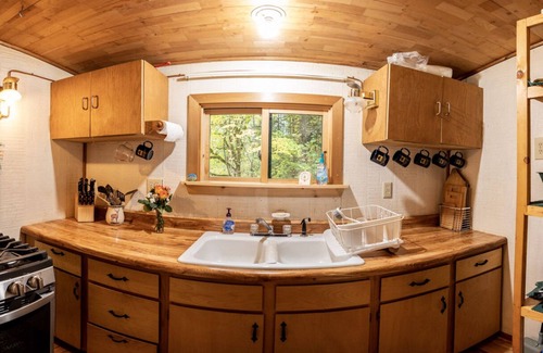 Kalama Cabin | Welch Cabin . n we love dogs