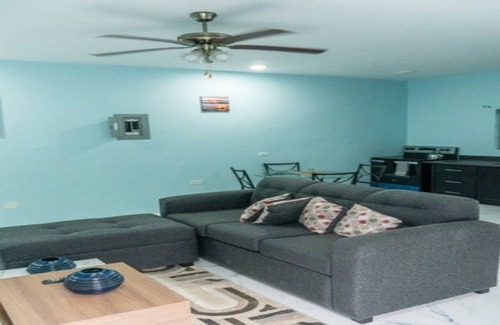 Falmouth Apartment | Welcome To Your underwater Oasis