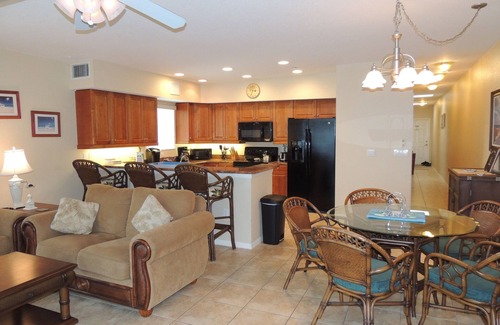 Independence Square Condo | Welcome Back! Popular Beachfront Condo w/Pool & Beach Gear Provided, Unit 406