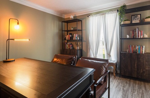 Jeffersontown House | Welcome Home - New and Lux! Gym, Office, Huge Yard