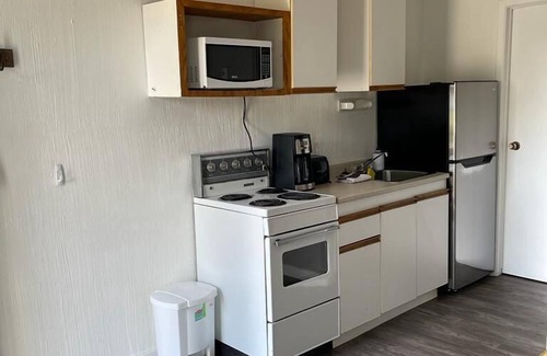 Papineau-Cameron Hotel | Welcome Inn