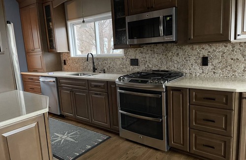 Harrison House | Welcome Lake Lovers, Beautiful Waterfront Home!
