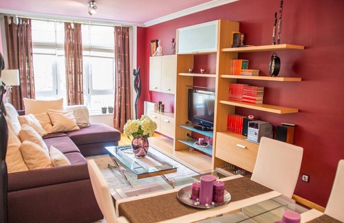 Caldas de Reis Apartment | Welcome Padres Pasionistas 20 apartment, cozy, on the Portuguese Way