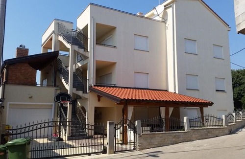 Pakostane Apartment | Welcome to Apartmani Maksan