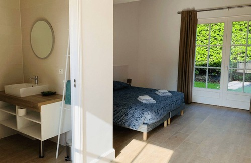 Becherel Hotel | Welcome to Arsene Gardens