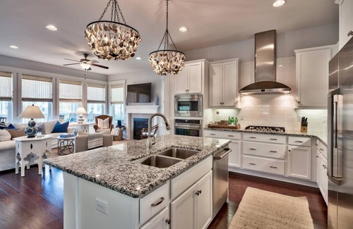 Santa Rosa Beach House | Welcome to C'est LaLa Vie – A Relaxed + Refined Beach Escape in NatureWalk at Seagrove