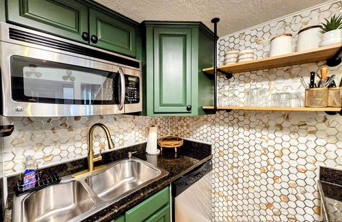 Royal Condo | Welcome to Clearwater Vista Lake Hamilton Condo!