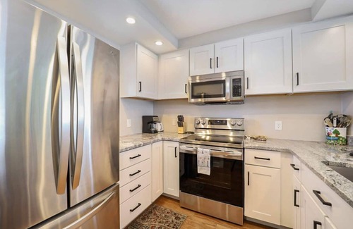 Petoskey Condo | Welcome to Little Traverse Bay View, where the amenities are endless
