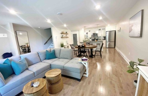 Fredericton Apartment | Welcome to our beautiful 2 level townhouse located in uptown Fredericton