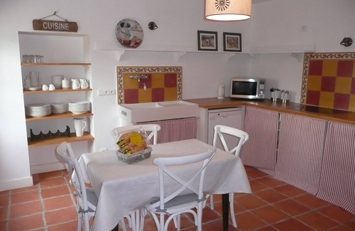 Montmeyran Cottage | WELCOME to our cottage. 5 PERS. In the Dromoise campaign. With a pool.