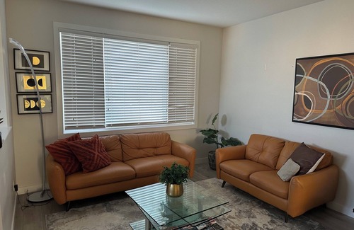 Lethbridge House | Welcome to our nice house and tastefully decorated to make you feel welcomed