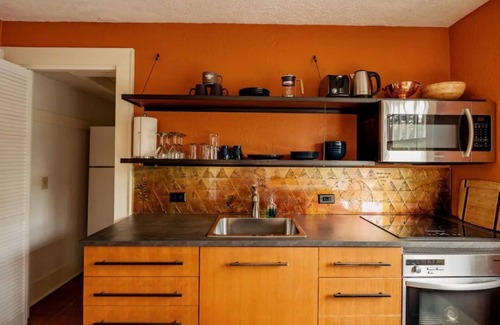 Seattle Apartment | Welcome to Ravennity! Very close to Light Rail, UW, Greenlake