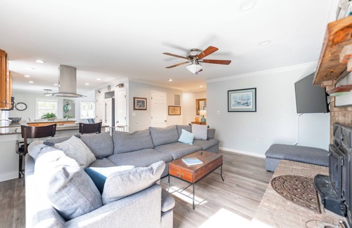 Stevensville House | Welcome to The Blue Crab House Stevensville Maryland Eastern Shore